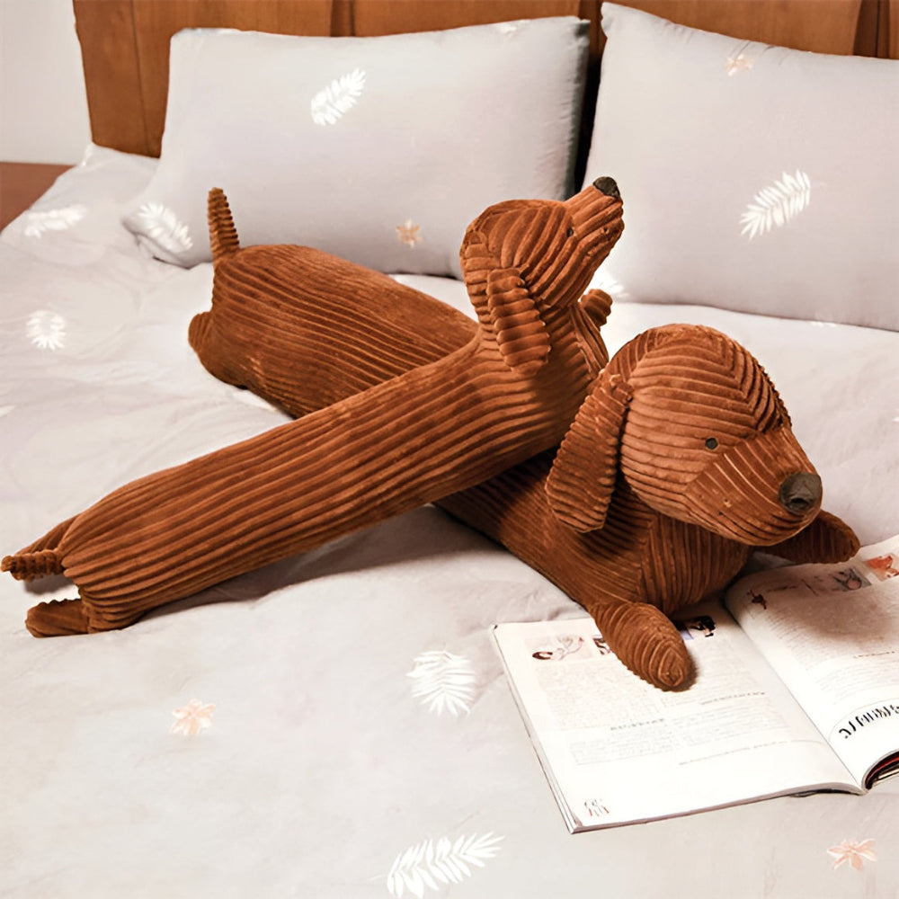 Luvikno | CordoPup Manchester Dachsundpute – Myk kosepute i dachshundform