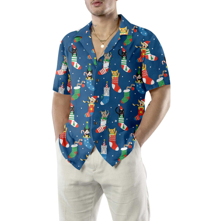 Luvik | Søte katter i julesokker Hawaii-skjorte, Julekatte-skjorte, Beste julegave