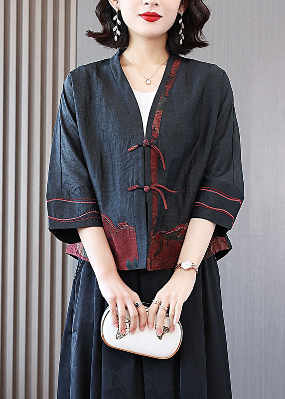 Luvik | Jakker i silke-patchwork brodert med svarte franser