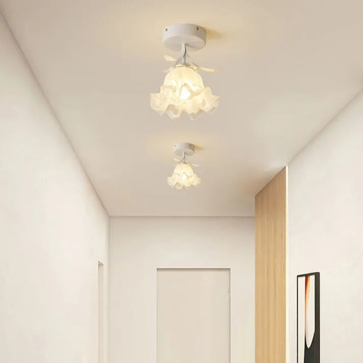 Luvikno | Mini Blomster Taklampe - Luksuriøs Mini Pendellampe for Tidløs Atmosfære