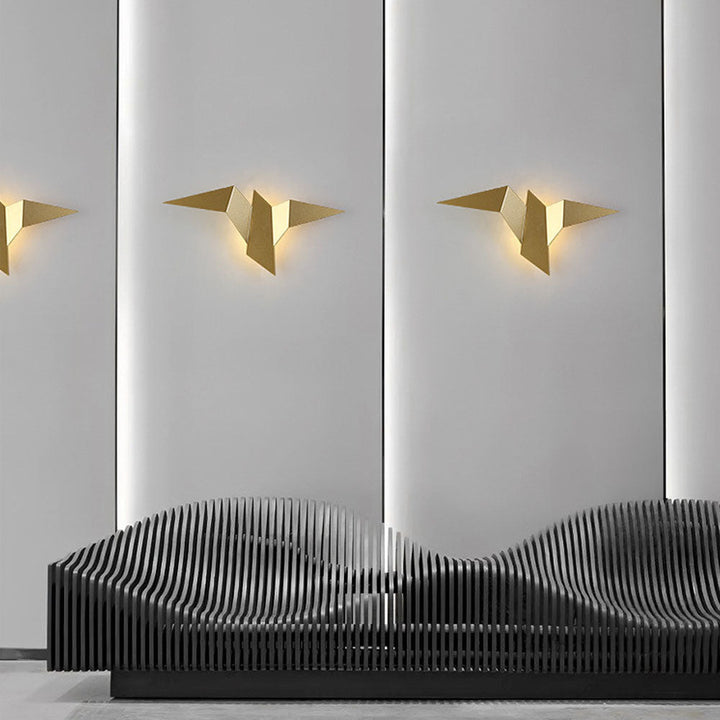 Luvikno | Fugleformet Design Vegglampe – Bring Naturlig Eleganse inn i Hjemmet