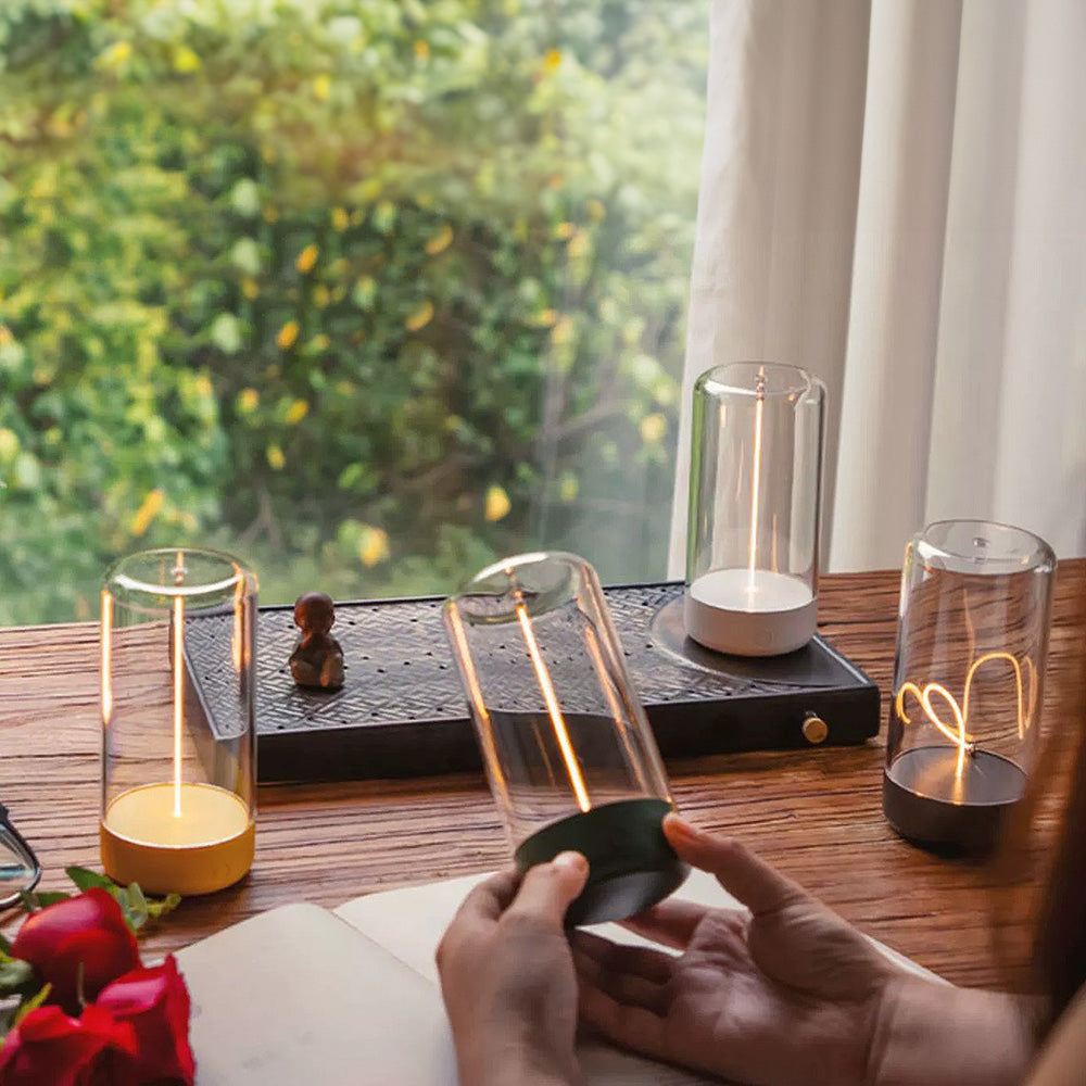 Luvikno | FlexiGlow Bordlampe - Modern Magnetisk Trådløs Bordlampe