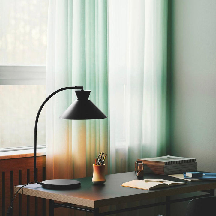Luvikno | Elegant Retro Lampe - for en Stilig Interiørtransformasjon