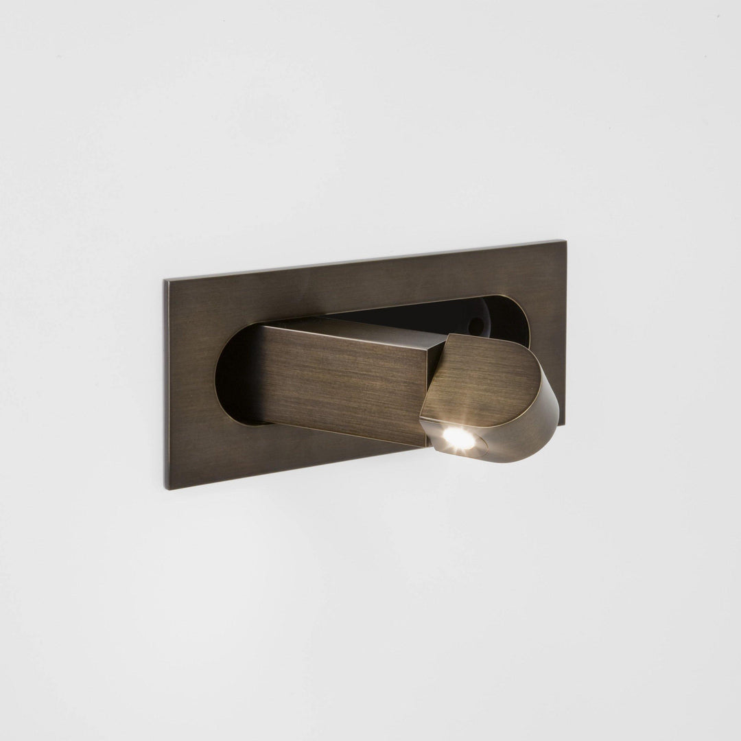 Luvikno | LED Nattbordslampe LUMEVIA | 3 Lysfarger | Aluminiumlegering | Ø19 cm x H8 cm | Med Trykknapp