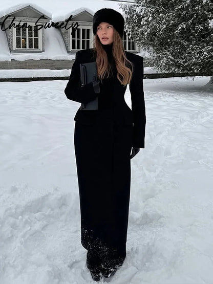 Luvik | Naisten takki - Tyylikäs villatakki klassisella käänteellä ja lämpimällä vuorilla syksyyn ja talveen