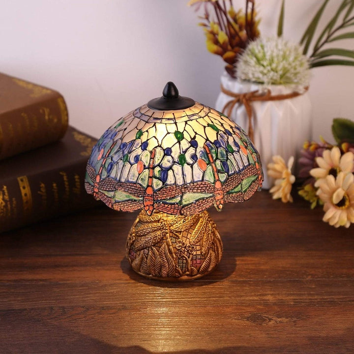 Vintage-Dragonfly-Lampe - Floral Eleganse og Mykhet | Luvikno