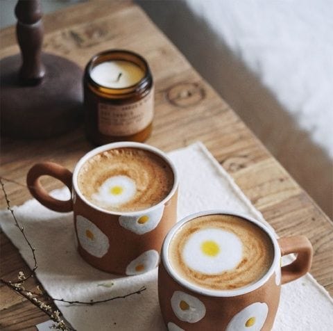 En håndmalte kaffekopp | Luvikno