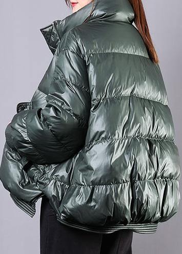 Luvik | trendikylmä musta-vihreä talvitakki korkealla kauluksella Plus-Size vetoketjillä rento takki