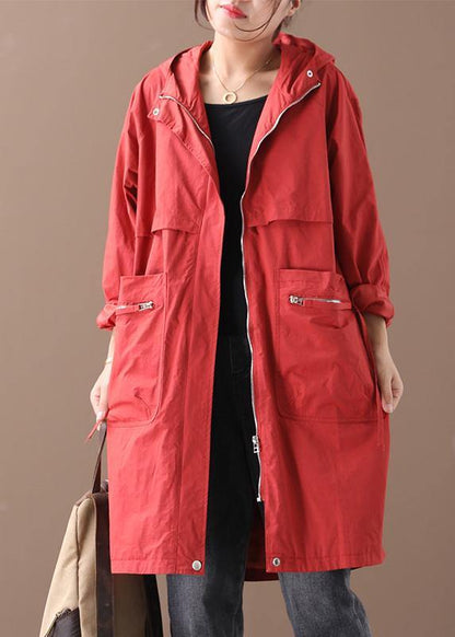 Luvik | Vetoketjuhupparit suurikokoisille naisille mustat naisten takit