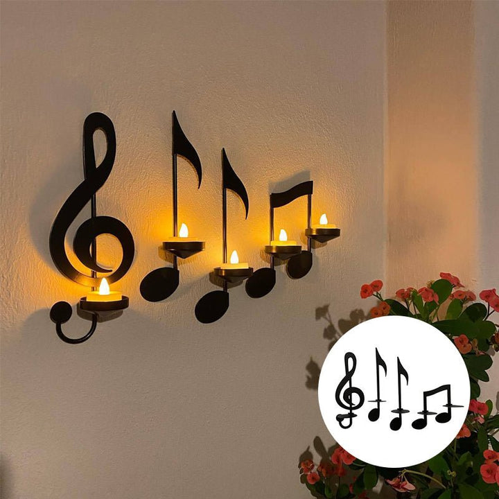 Elegant lysekrone musikknoter chic atmosfære | Luvikno