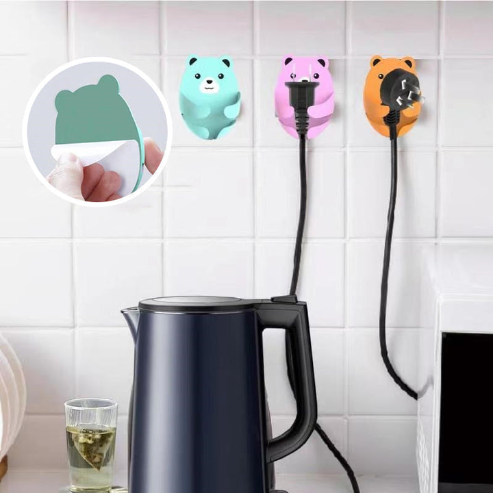 Starker Cartoon Bear Hook | Luvikno