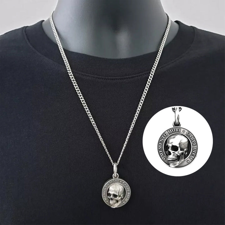 Luvikno | Hodeskalleanheng Made of Titanium Steel