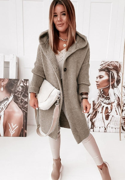 Luvik | Pitkähihaiset Neulepusero hupulla ja nappilista