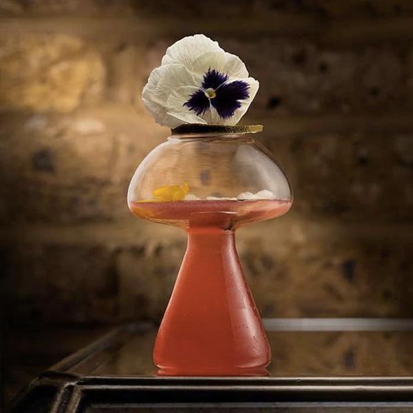 Fairy Mushroom Formet Cocktailglass | Luvikno