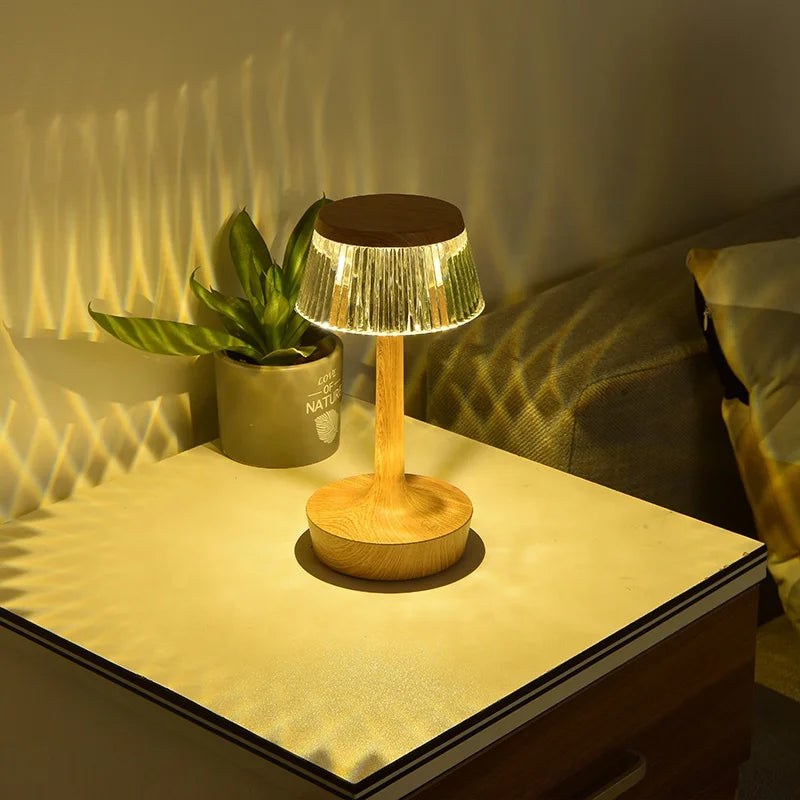 Luvikno | Krystallpendel - Oppladbar Trådløs Bordlampe