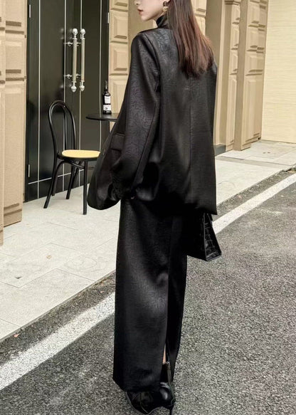 Luvik | Terävähelmaiset mustat satiinitakit ja maksihameet Kaksiosainen asuste