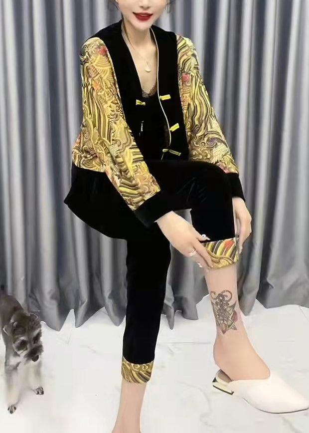 Luvik | V-kaulus keltainen silkki-veluuripatchwork-kuvioinen crop-takki ja housut Kaksiosainen asu