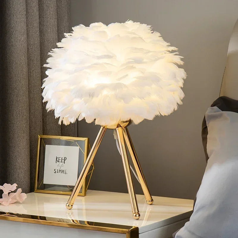 Luvikno | Luksus Gåsedunlampe – Naturlig Elegant Belysning