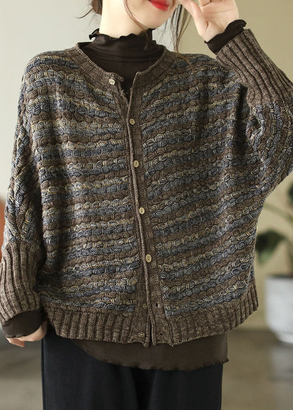 Luvik | Puuvillasta neulepusero napilla ja painatuksella, vihreä pyöreä pääntie, pitkähihaiset takit