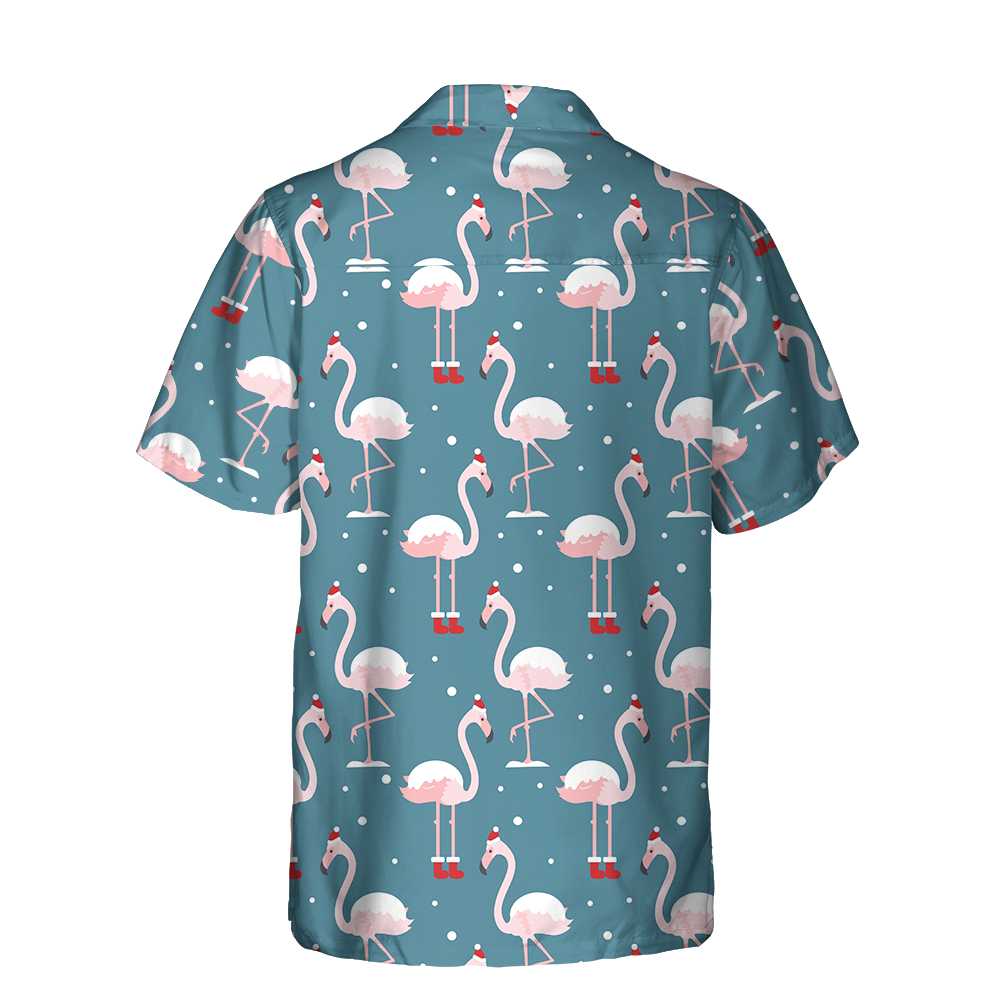 Luvik | Hawaiianskjorte med flamingo til juleferien, Flamingo juleskjorte med julemannens hatt, Beste julegaveidé