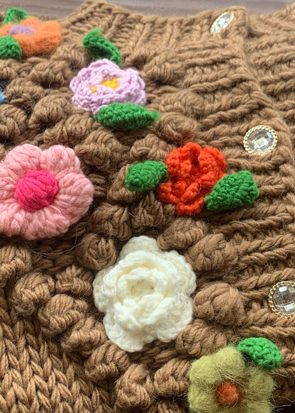 Luvik | Mukautuva puuvillapatchworktakki ruskeilla napilla