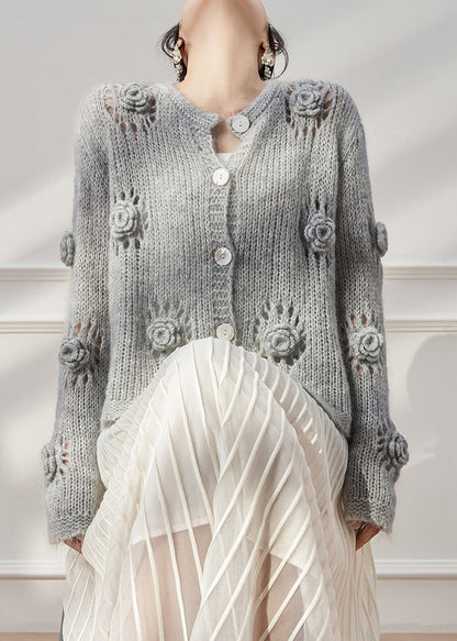 Luvik | Harmaat nappineuletakit