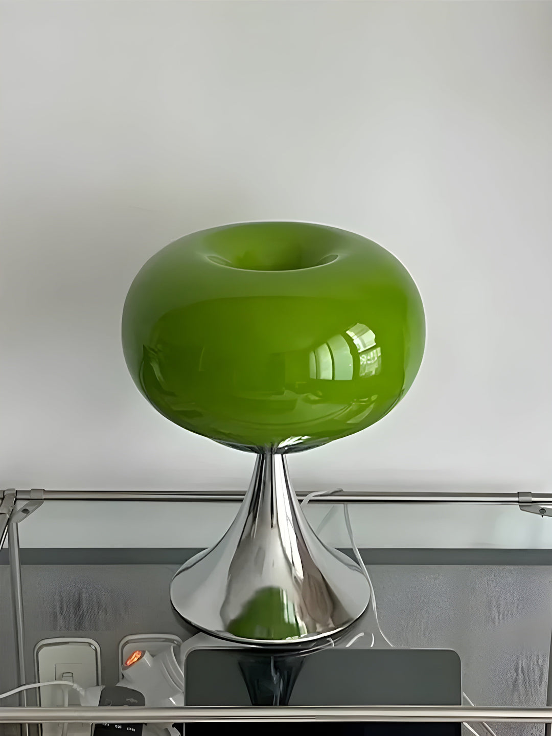 SereneCrystal Lampe - Elegant Retro Bordlampe | Luvikno