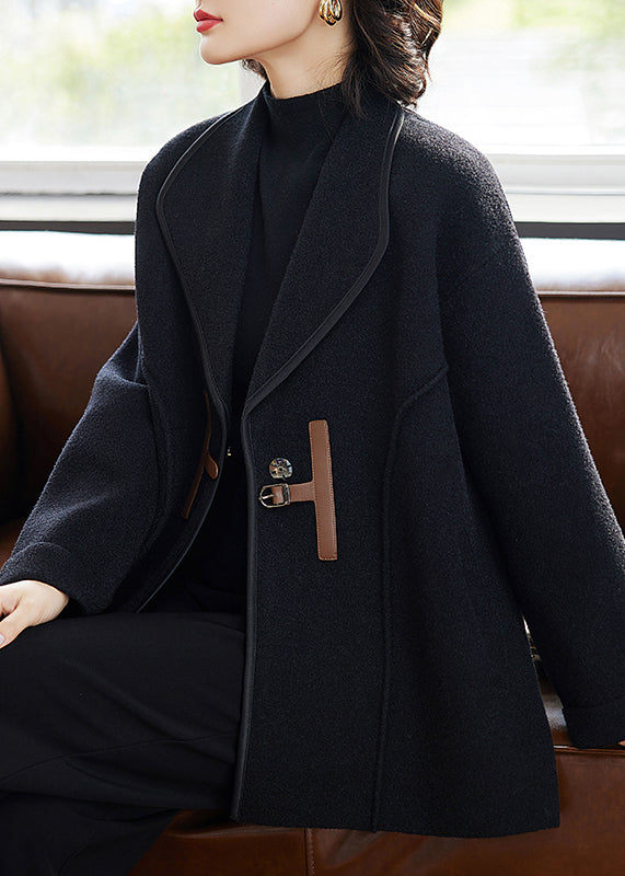 Luvik | Talvivillakangastakit mustilla taskuilla ja nappikiinnityksellä