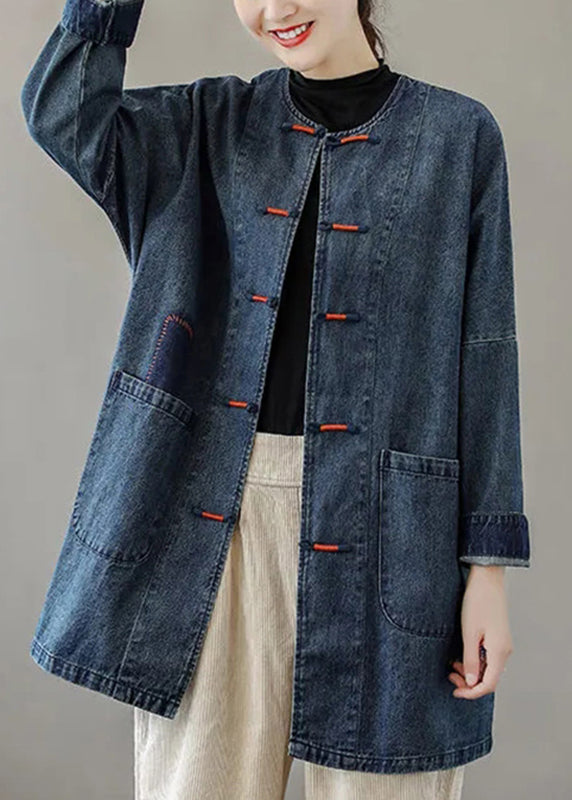 Luvik | Blå denim-lappetakk med rund krage, lange ermer og lommer
