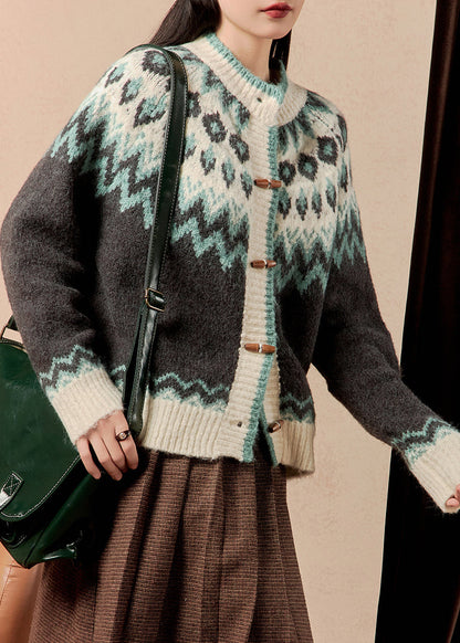 Luvik | Villakangastakki, jossa on tilkkukuosi ja tummanharmaat napit talvelle