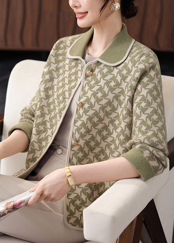 Luvik | Nappi-taskuilla varustettu neuletakki