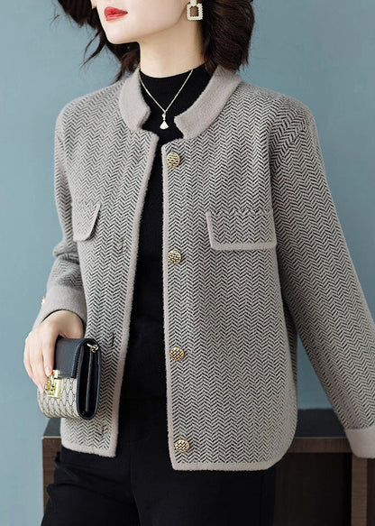 Luvik | Harmaat napilliset villakangastakit