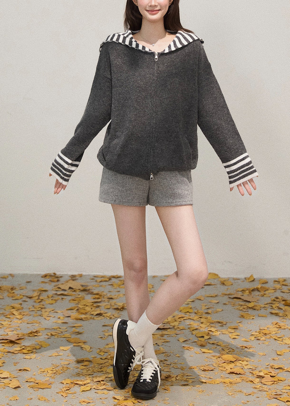 Luvik | Vetoketjullinen harmaa pehmeä huivi neuletakki talvi