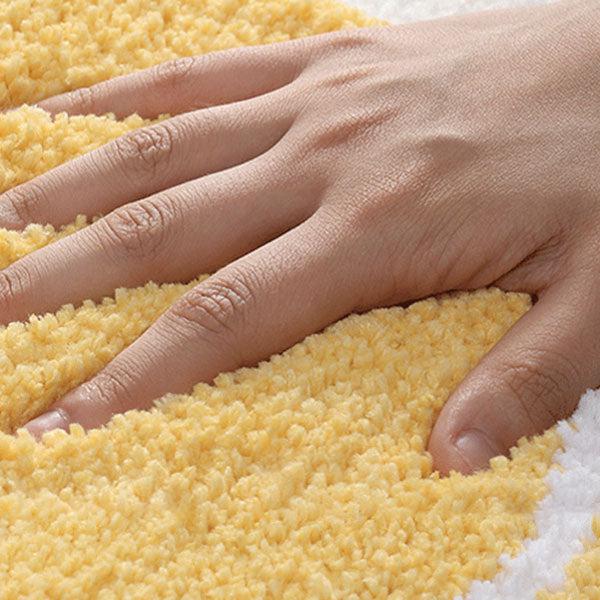 Fried Egg Shaped Rug | Luvikno