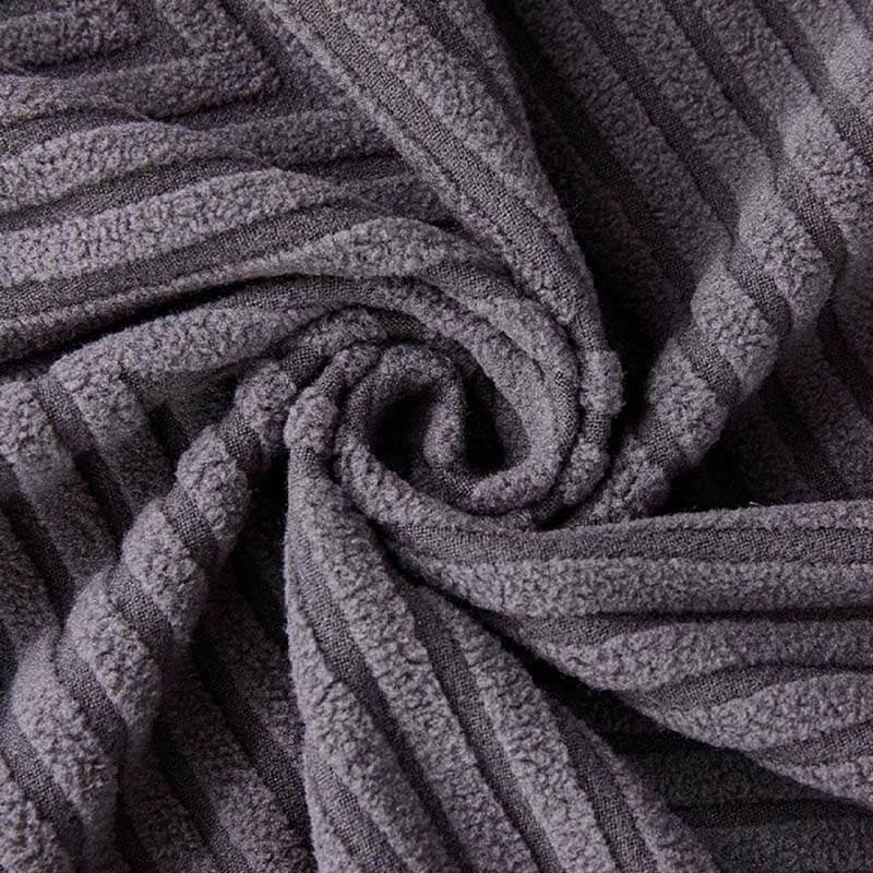 Fullstendig innpakket fiskebensmønster sofaovertrekk i slitesterk chenille | Luvikno