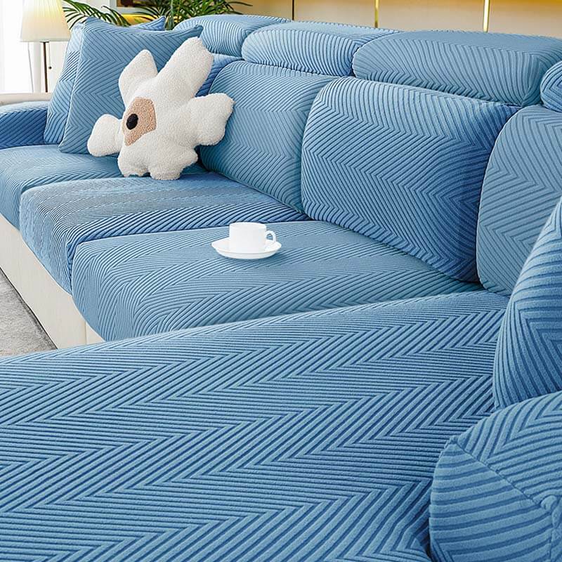 Fullstendig innpakket fiskebensmønster sofaovertrekk i slitesterk chenille | Luvikno