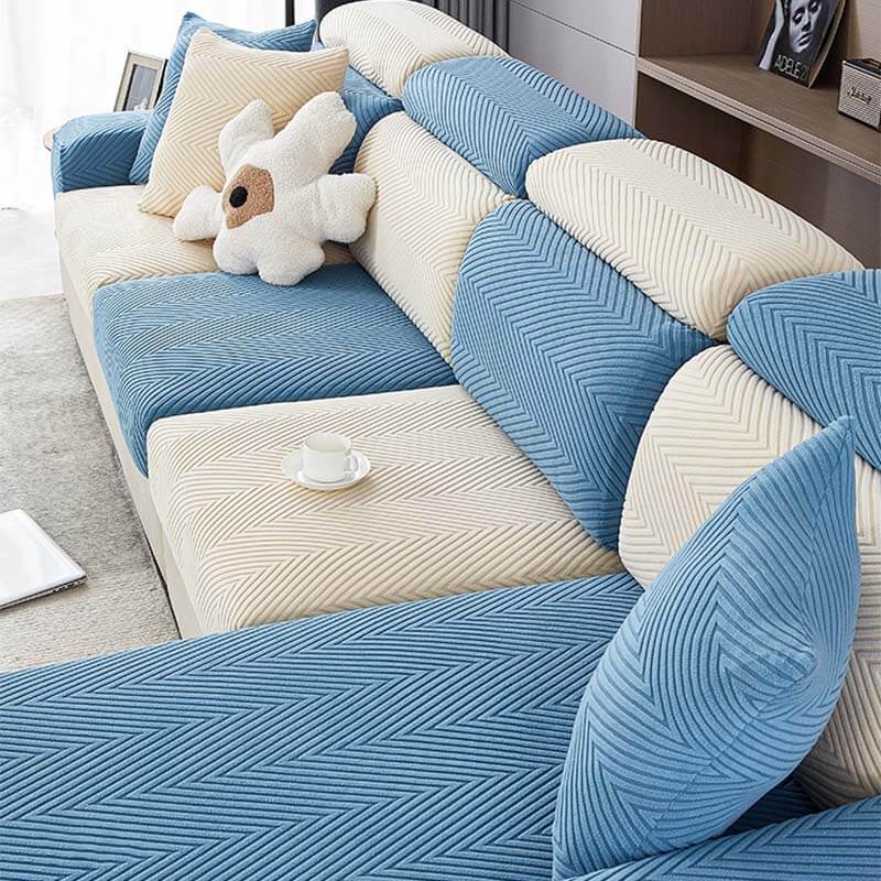 Fullstendig innpakket fiskebensmønster sofaovertrekk i slitesterk chenille | Luvikno