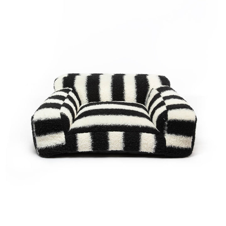 Moderne Faux Lambswool Kattesofa med Brede Armlener og Avtakbar Pute | Luvikno