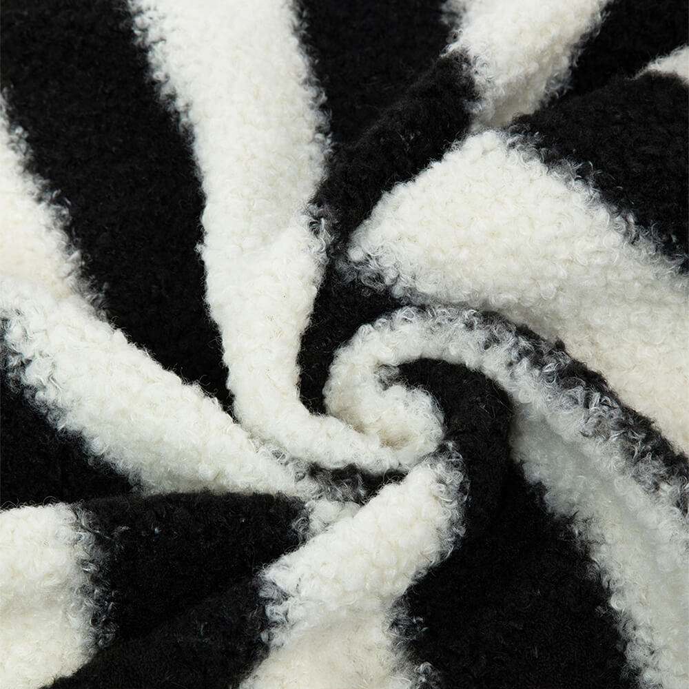 Moderne Faux Lambswool Kattesofa med Brede Armlener og Avtakbar Pute | Luvikno