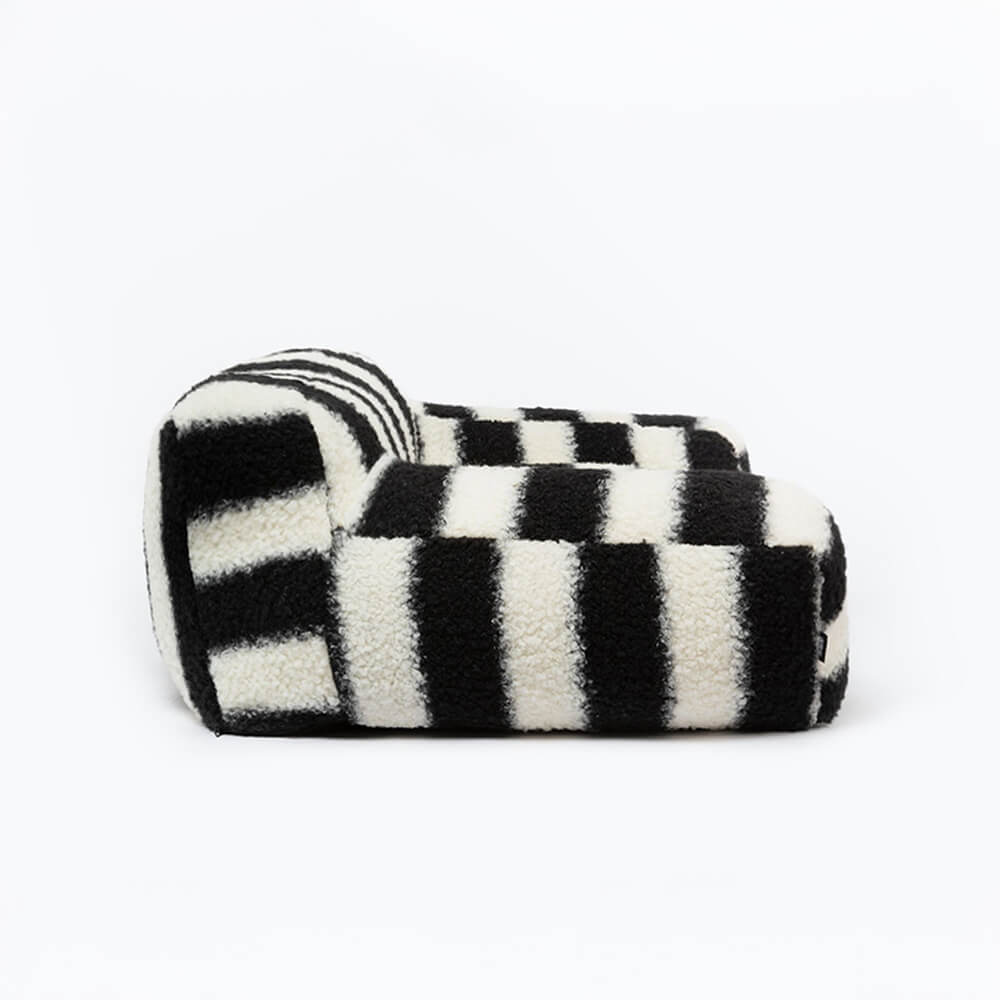 Moderne Faux Lambswool Kattesofa med Brede Armlener og Avtakbar Pute | Luvikno