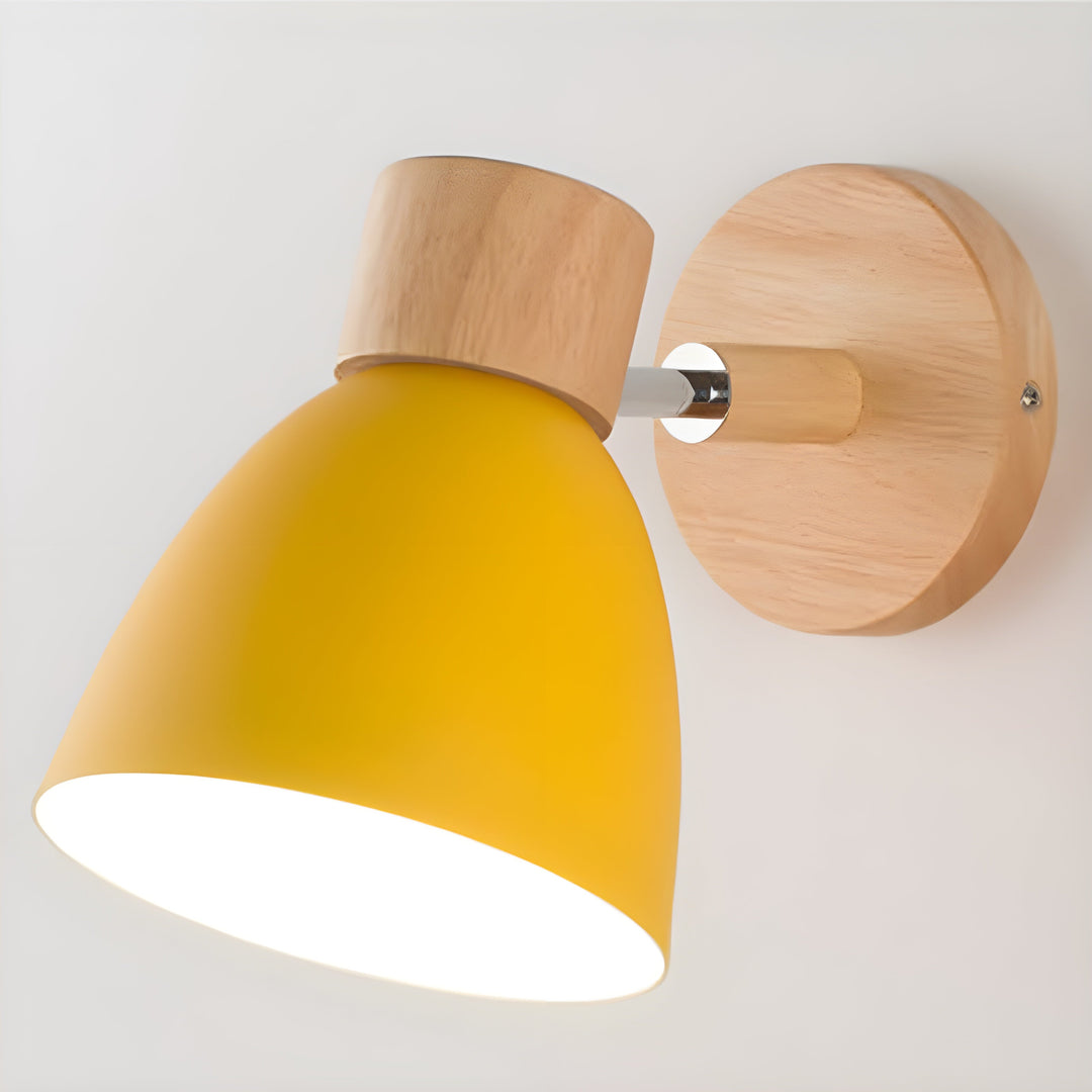 Luvikno | Tre Norsk Vegglampe med Bryter for Soverommet