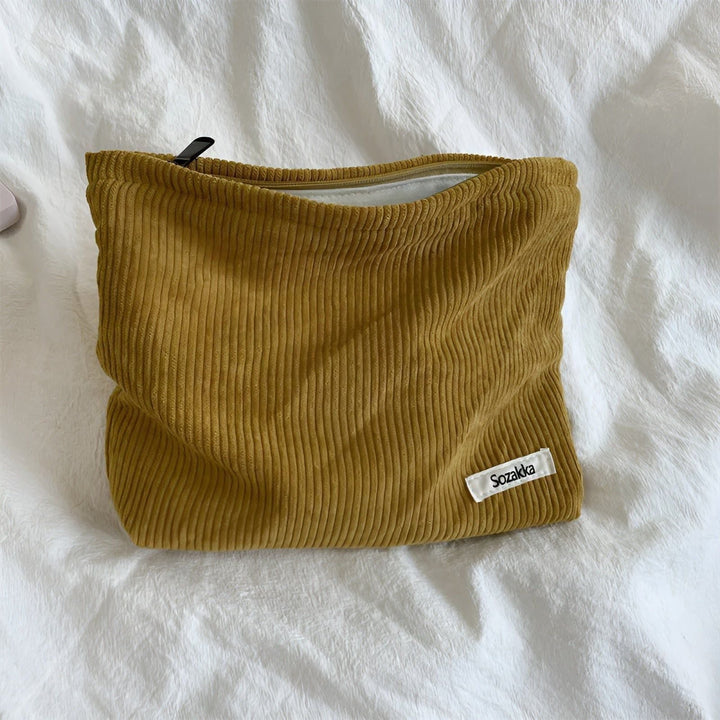 CorduroyGlam Bag - Cord Romslig Organiseringsveske for Kosmetikk | Luvikno
