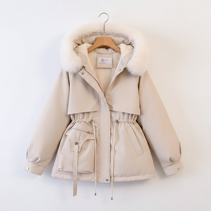 Naisten parka tekoturkishupulla & säädettävällä vyötäröllä | Suuret koot