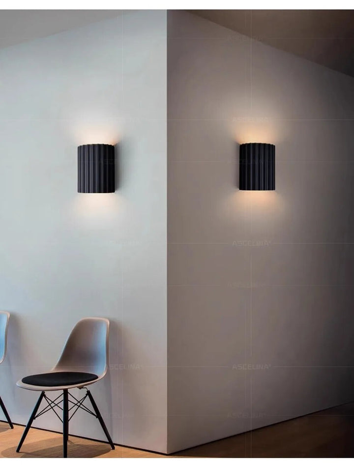 Luvikno | GleamEdge Moderne LED Vegglampe Kunstnerisk Design av Harpiks