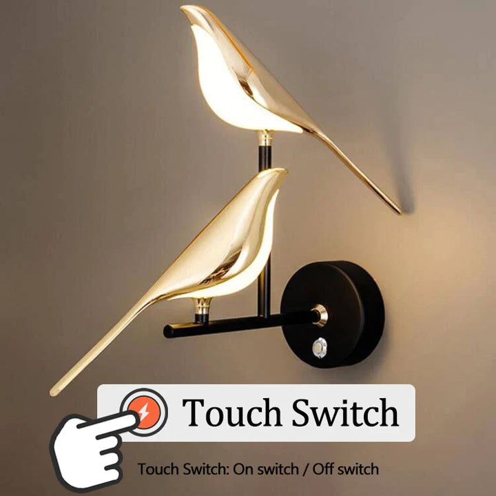 Gullfugl Vegglampe