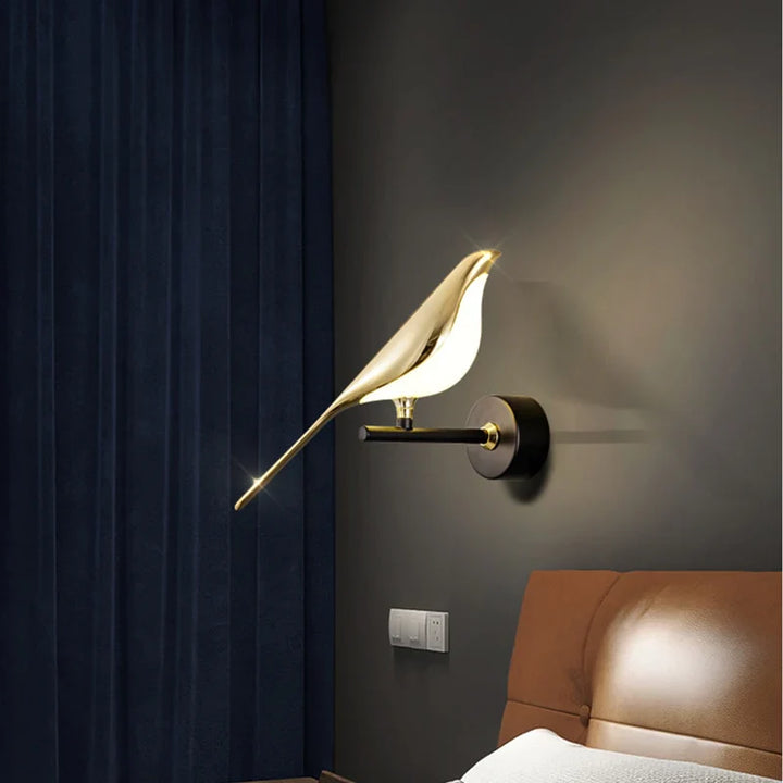 Gullfugl Vegglampe