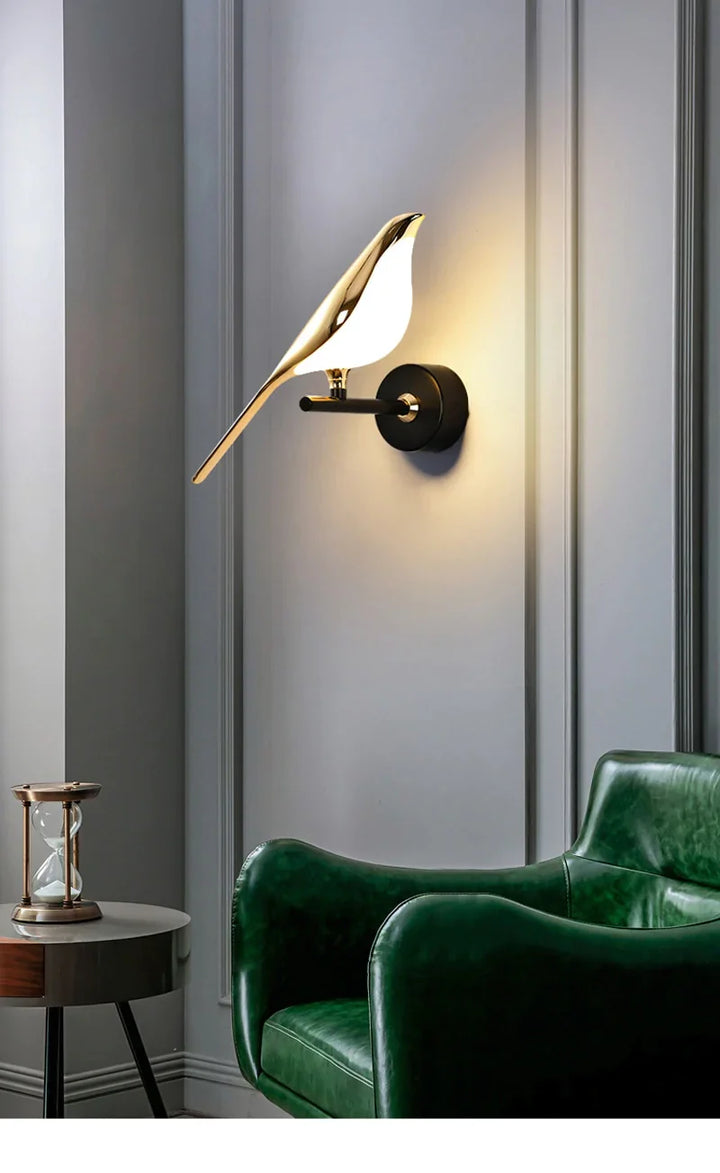 Gullfugl Vegglampe