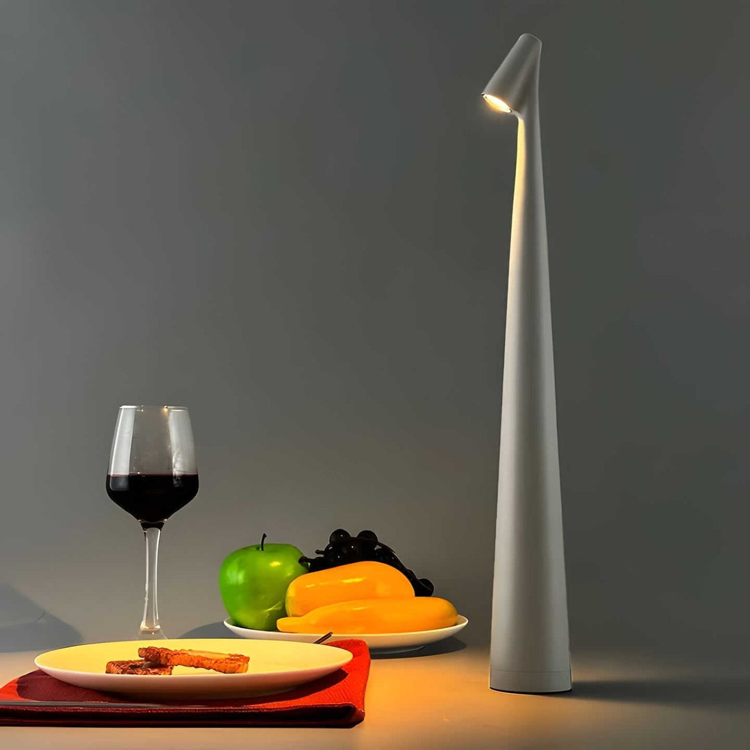LunaSlim – Elegant Trådløs Bordlampe med Justerbar Belysning Luvikno