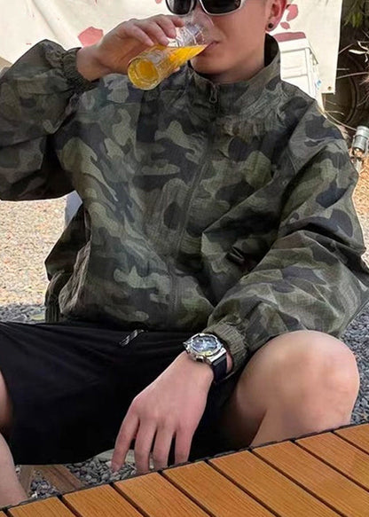 Luvik | Miesten Eis-Seide -takki piilotetulla vetoketjulla ja korkealla kauluksella