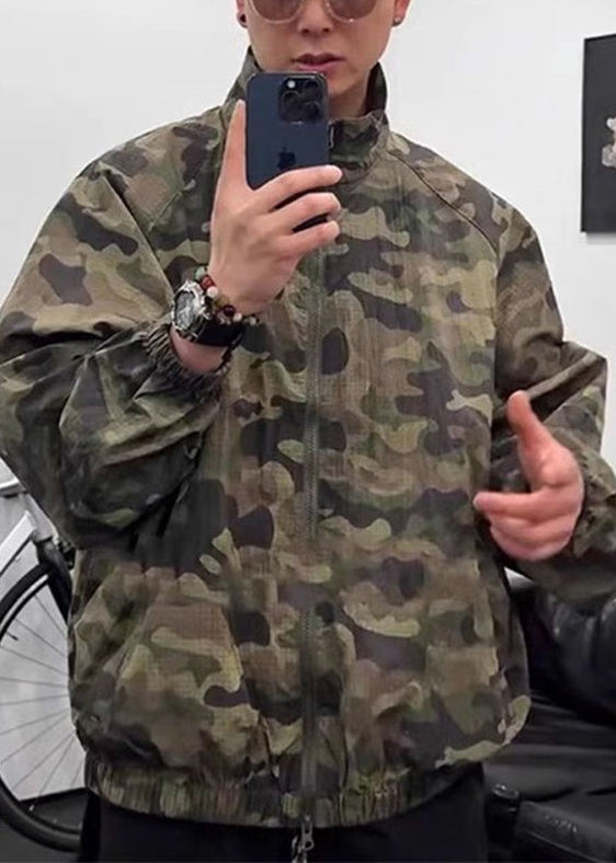 Luvik | Miesten Eis-Seide -takki piilotetulla vetoketjulla ja korkealla kauluksella